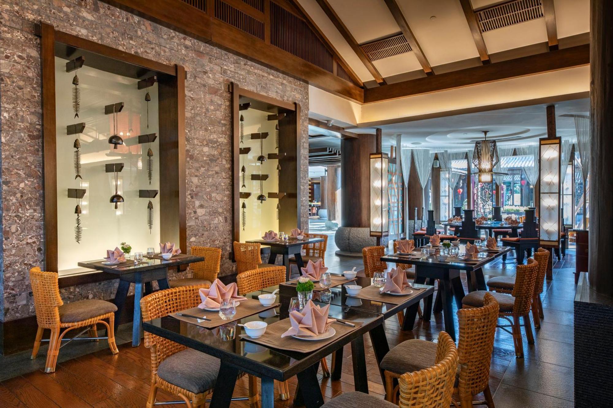Intercontinental Lijiang Ancient Town Resort By Ihg Εξωτερικό φωτογραφία