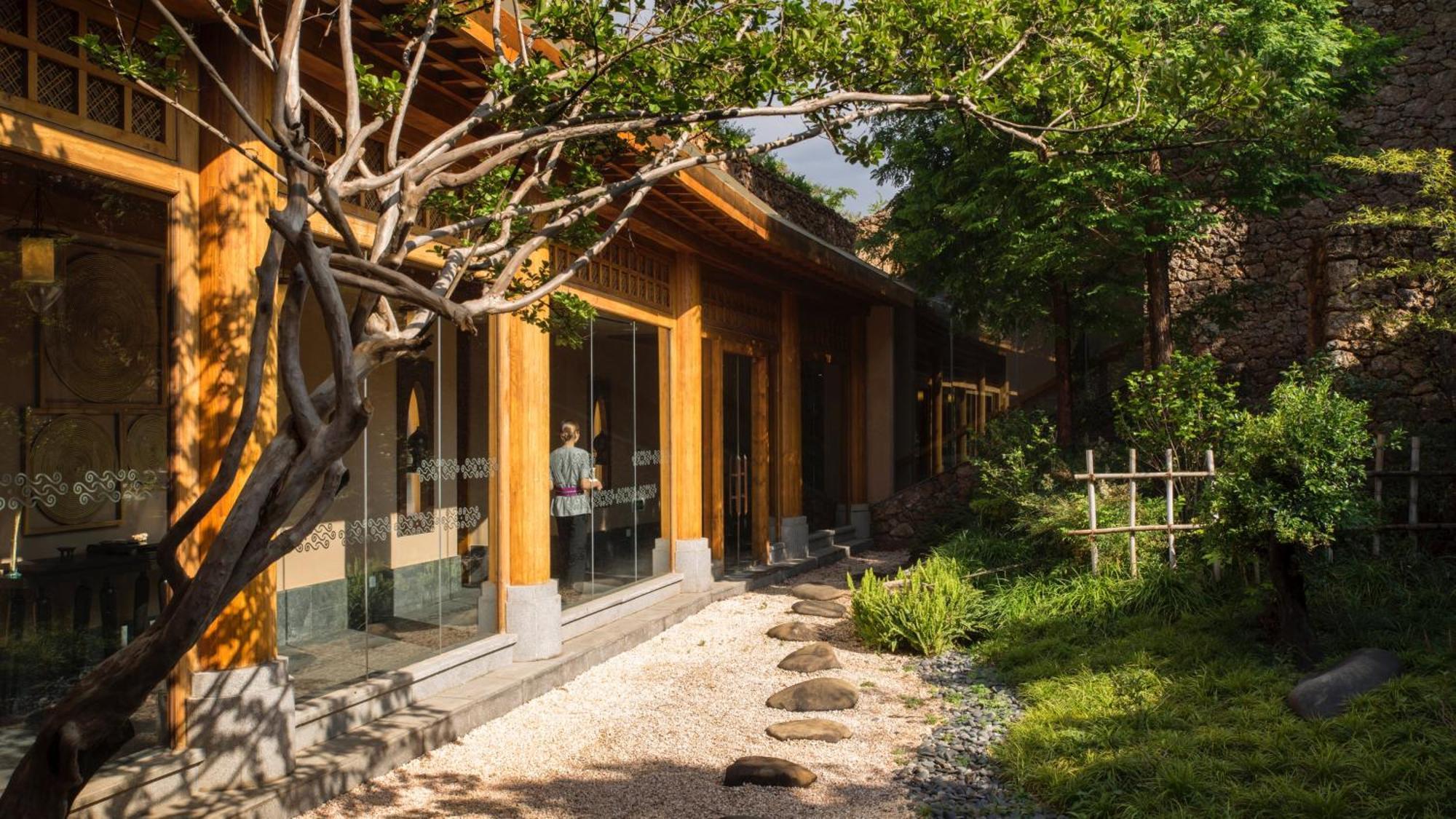 Intercontinental Lijiang Ancient Town Resort By Ihg Εξωτερικό φωτογραφία